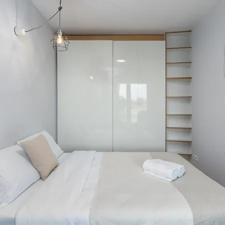 Nadwislanska 11 Deluxe Apartamento Cracovia